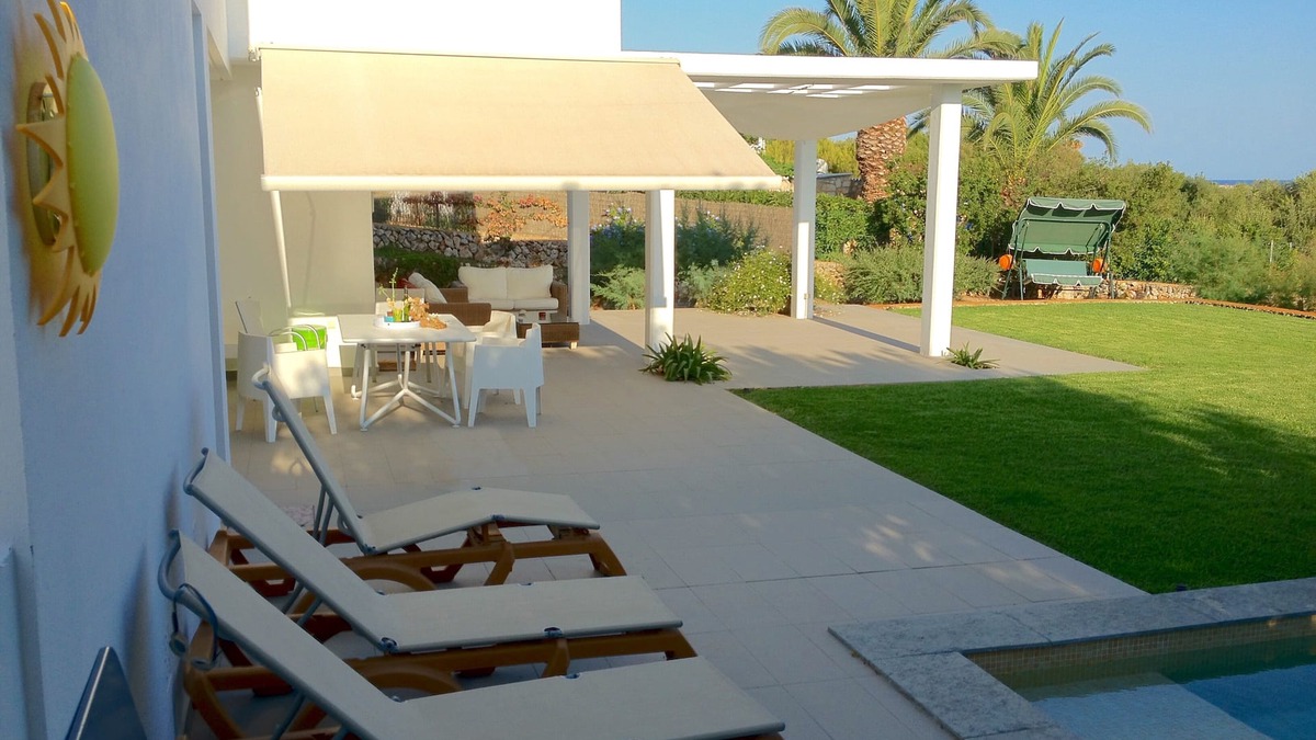 Binisafua Villa | One-family house garden, Pool, Garage, 3 bedrooms, Great luxury