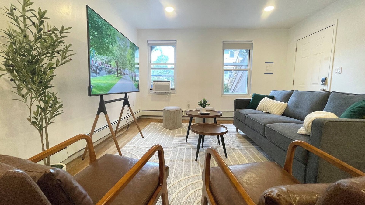 Harsimus Cove Apartment | One Hamilton Essentials - 3 Bed 2 Bath First Floor Apt Mins to NYC