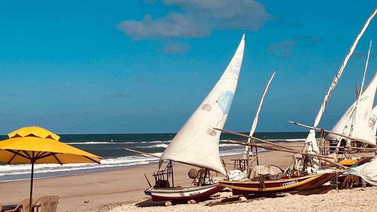 Caponga House | One hour drive from Fortaleza in Caponga. 5 minute walk from the beach.