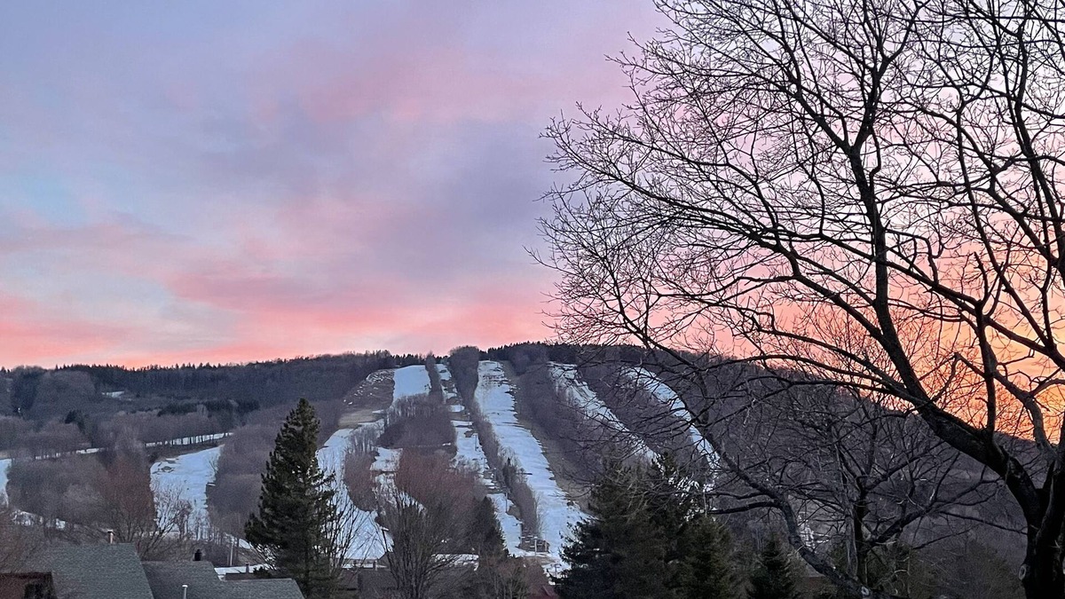 Blodgett Mills House | One life to live. Just send it.