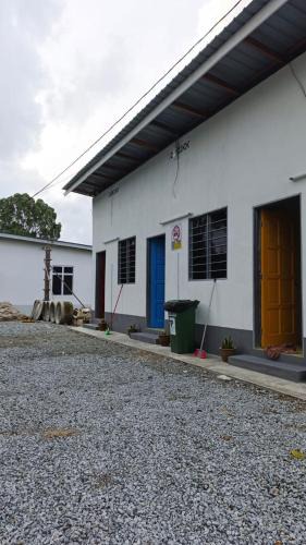 Rambai House | One Mek Bilik Queen