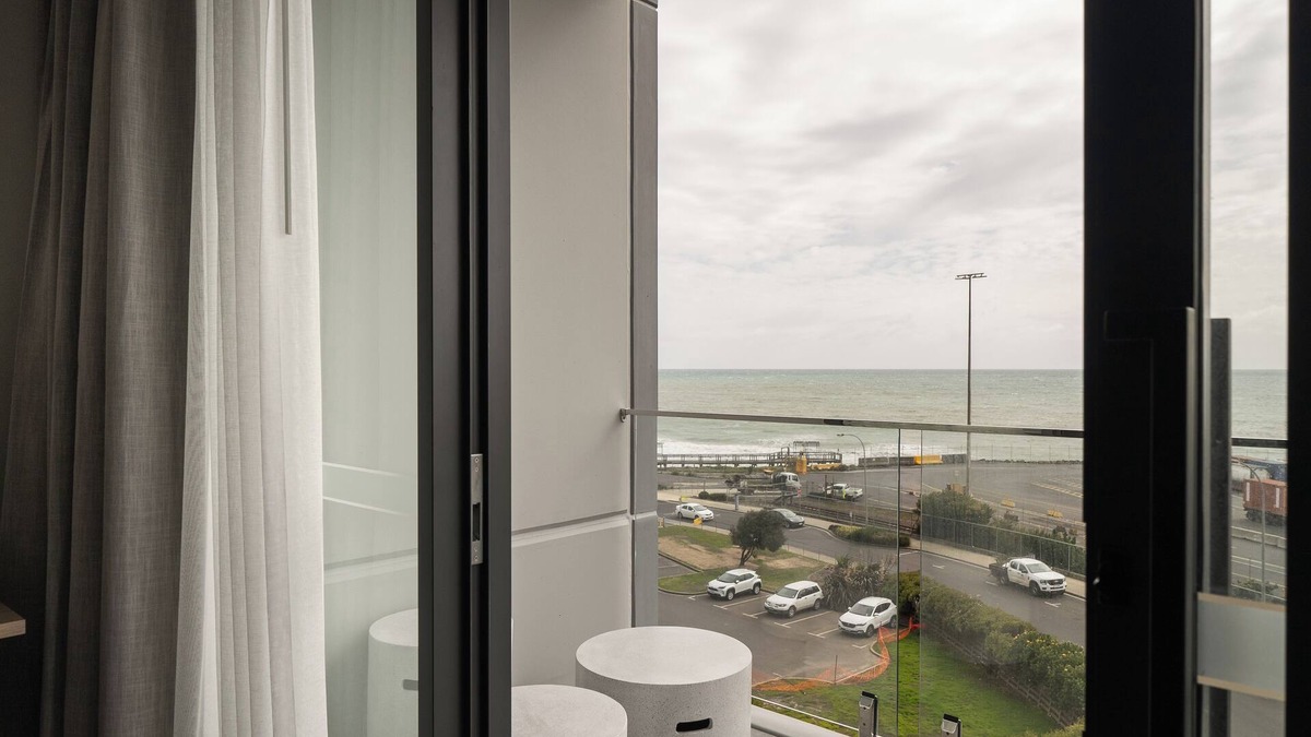 Burnie Apartment | One North Terrace