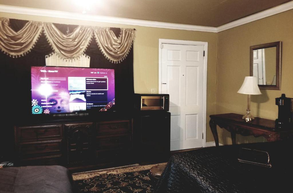 Montgomery Apartment | ONE OF THE BEST BARGAINS IN TOWN 50.00 A DAY