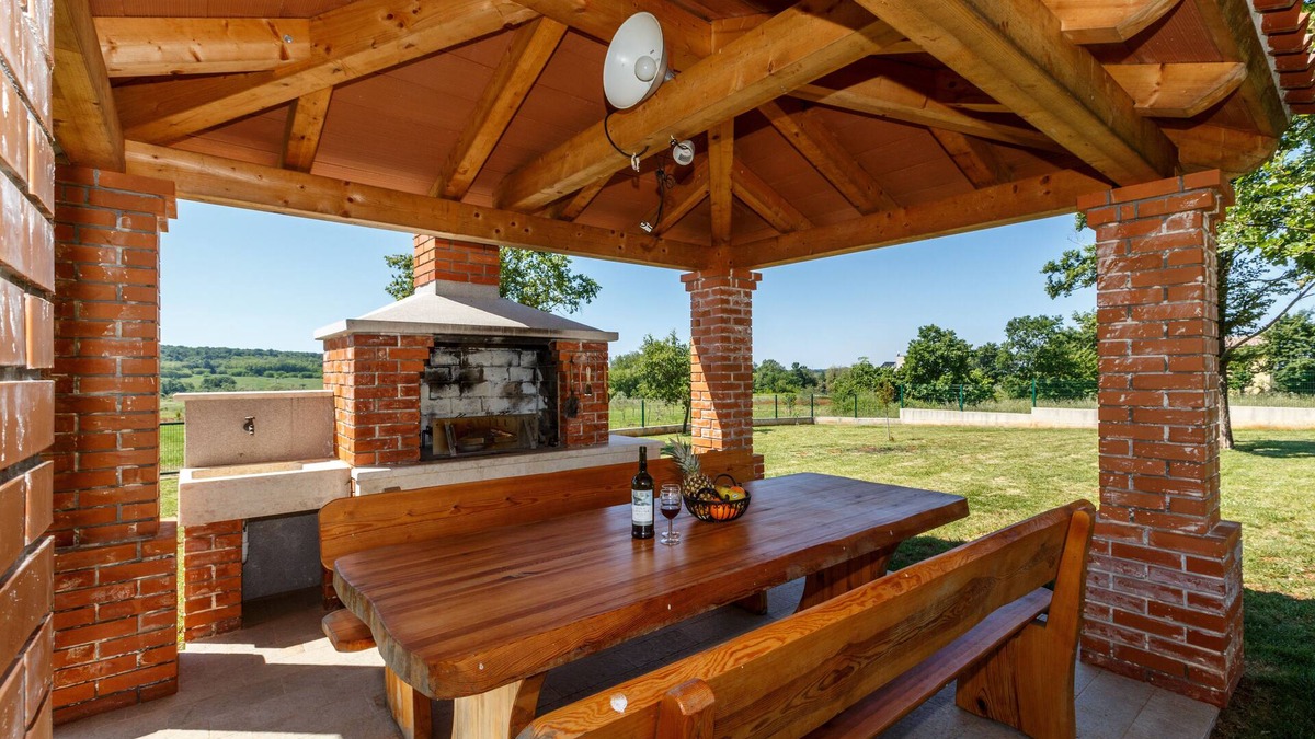 Fuskulin House | One of the most beautiful detached villas 3.5km from the sea in Porec