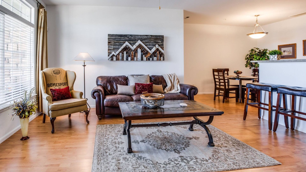 Castle Rock Condo | One Story Quiet 2 Bedroom Condo in Castle Rock