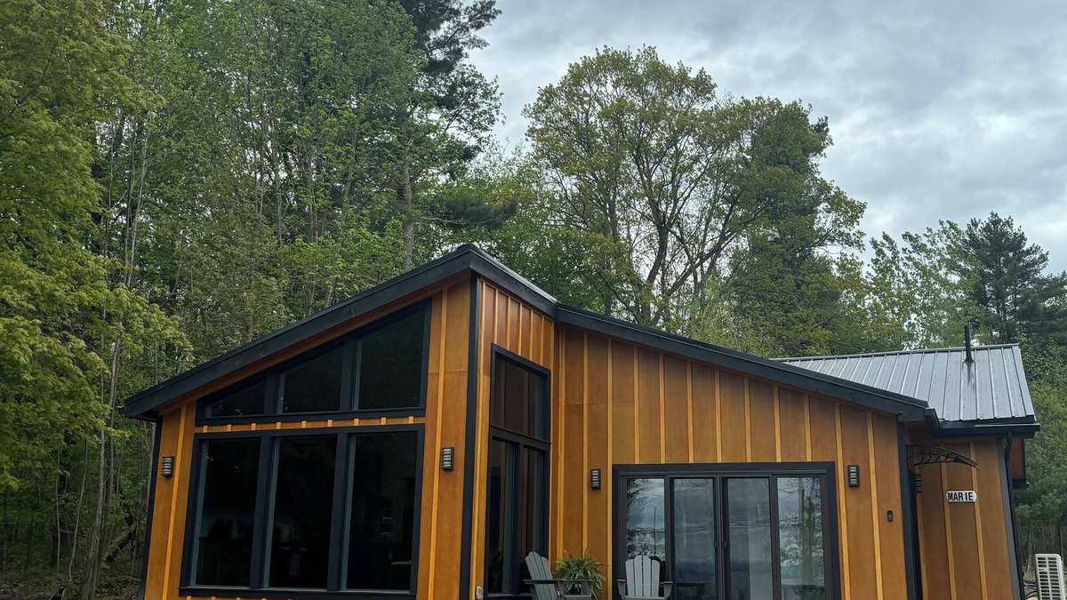 Durhamville House | Oneida Lake Jewels, Marie's Place: Stay and Play! 3 miles from Sylvan Beach!