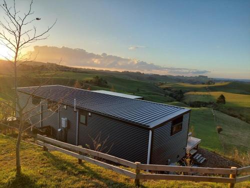 Onewhero Villa | Onewhero Country Cabin