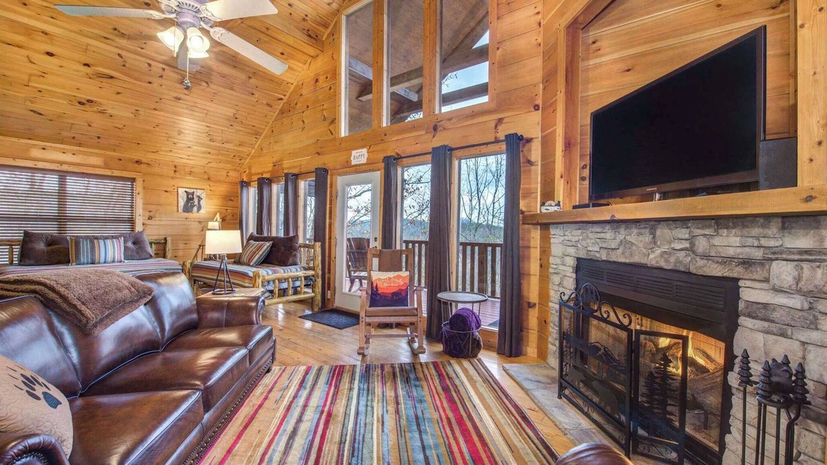 Caton Cabin | Only Dreamin' | Cabin w/Private Hot Tub