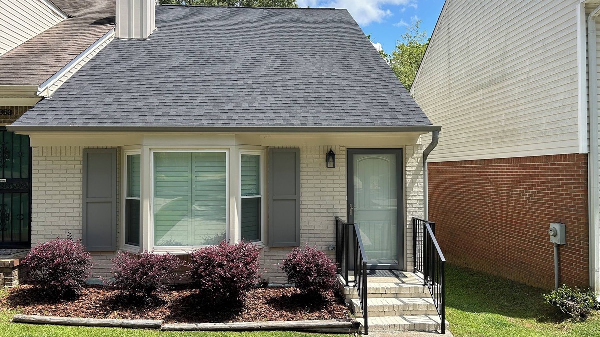 Crestline Heights House | Only the Best! 2 Bedroom 2 Full Bath Complete Remodel. High End Finishes!