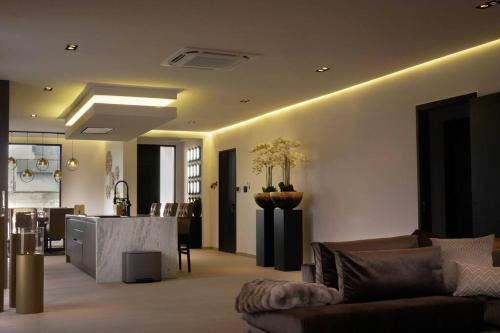 Noord Villa | Onyx Home by Platinum Homes