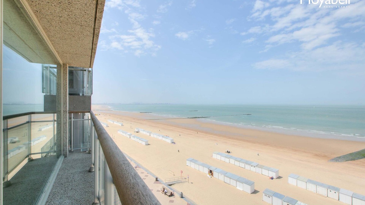 Knokke Condo | Op zeedijk gelegen 3 slaapkamerappartement op 7 de verdieping te Knokke-Heist