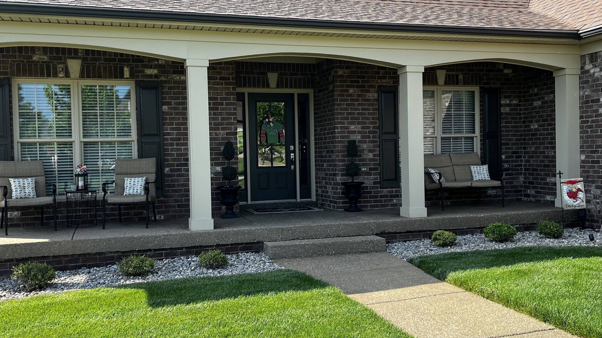 Louisville House | Open Concept Home in East Louisville