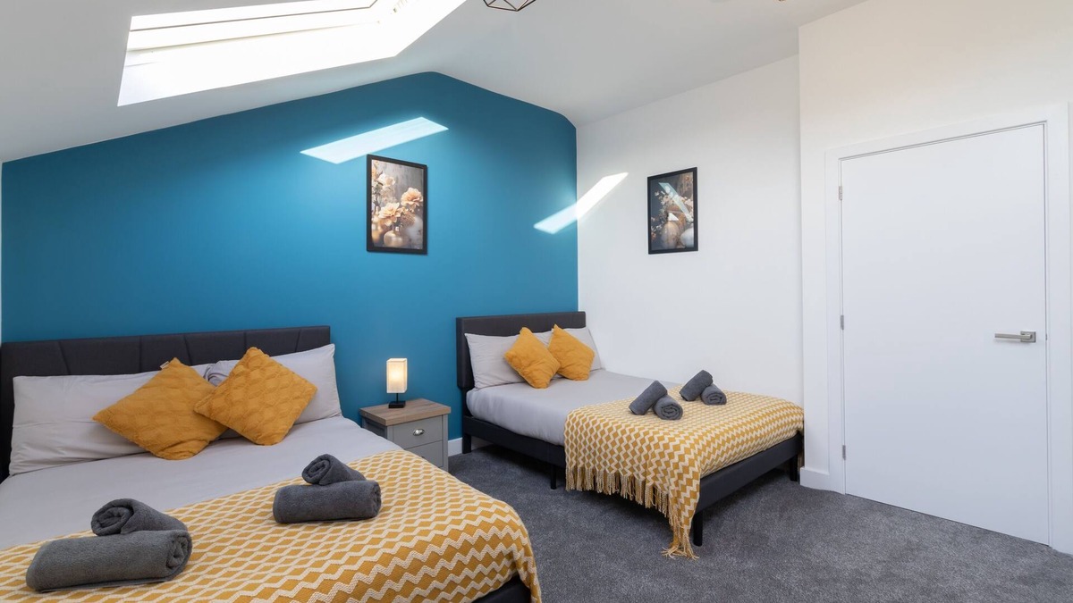 Gosport Apartment | Open Mind Property - 2 beds & FREE parking