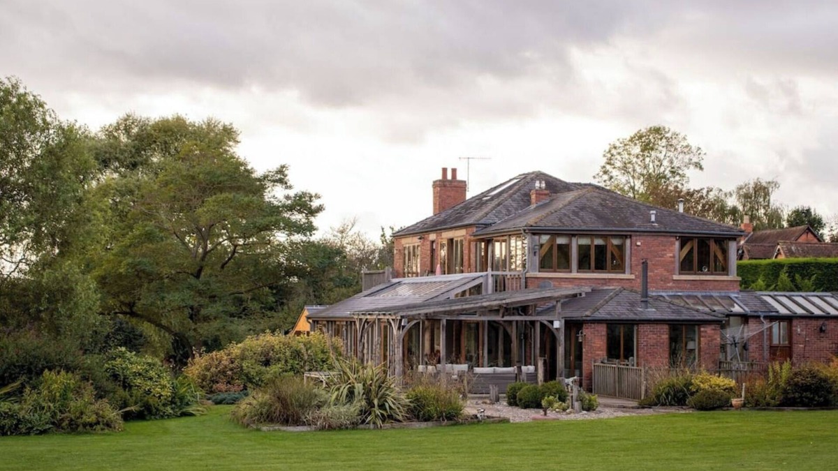 Weston under Penyard House | Open plan country home ideal for restful getaways