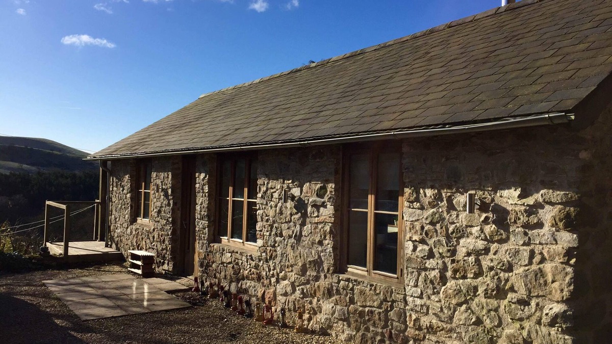 Bishops Castle House | Open-plan, stunning views, masses of wildlife.
