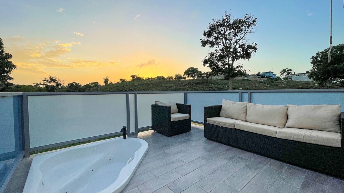 Mora Apartment | Open Sea Serenity with Private Jacuzzi