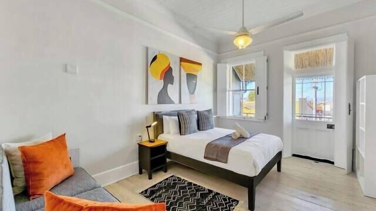 Observatory Apartment | Open Space 2-Bed Apt with Balcony in Observatory