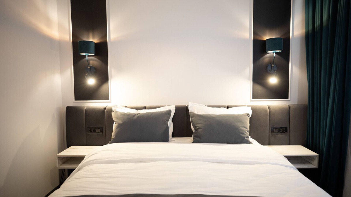 Old City Hotel | Opera Hotel