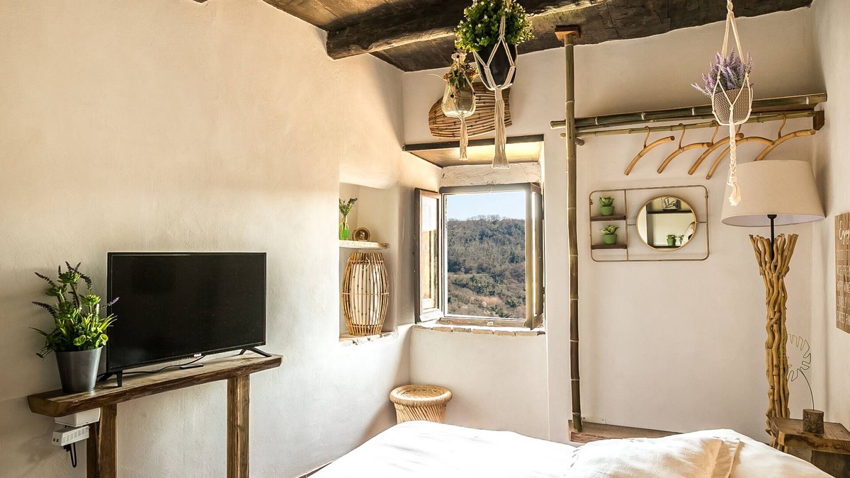 Mazzano Romano House | Opera Suites - The Path to Happiness