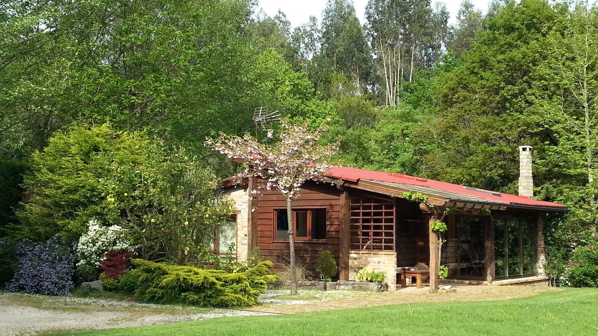 Escobedo Cottage | OPPORTUNITY IN SEPTEMBER! BEAUTIFUL DETACHED HOUSE WITH GARDEN. MASCOTAS