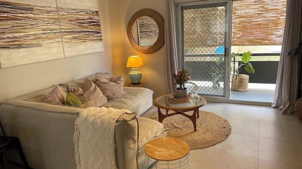 Alderley Apartment | Opposite Sedgley Parkn2 bedroom spacious apartment with 2 Queen size beds