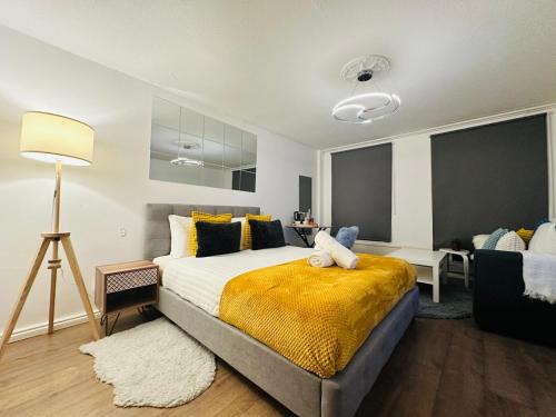 Tower Hamlets House | Opulent Retreat