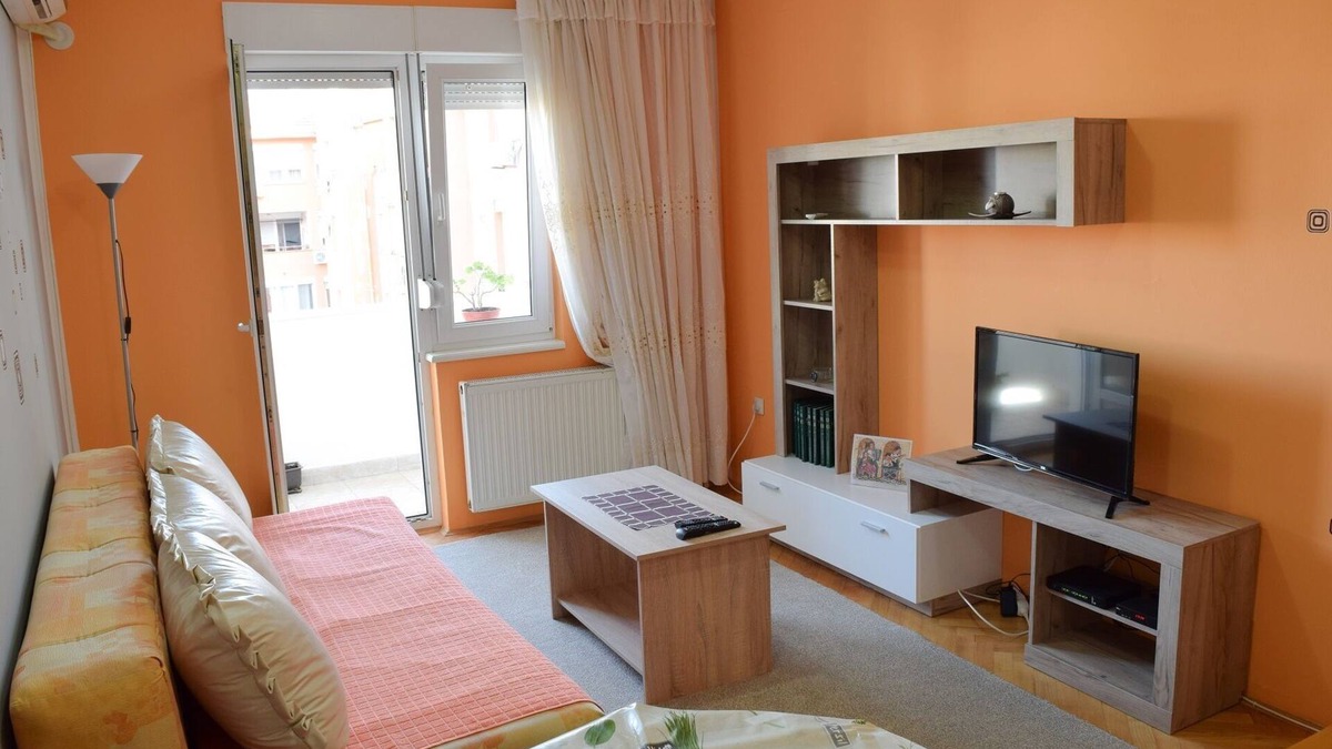 Novi Sad Apartment | ORANGE APARTMENT DETELINARA