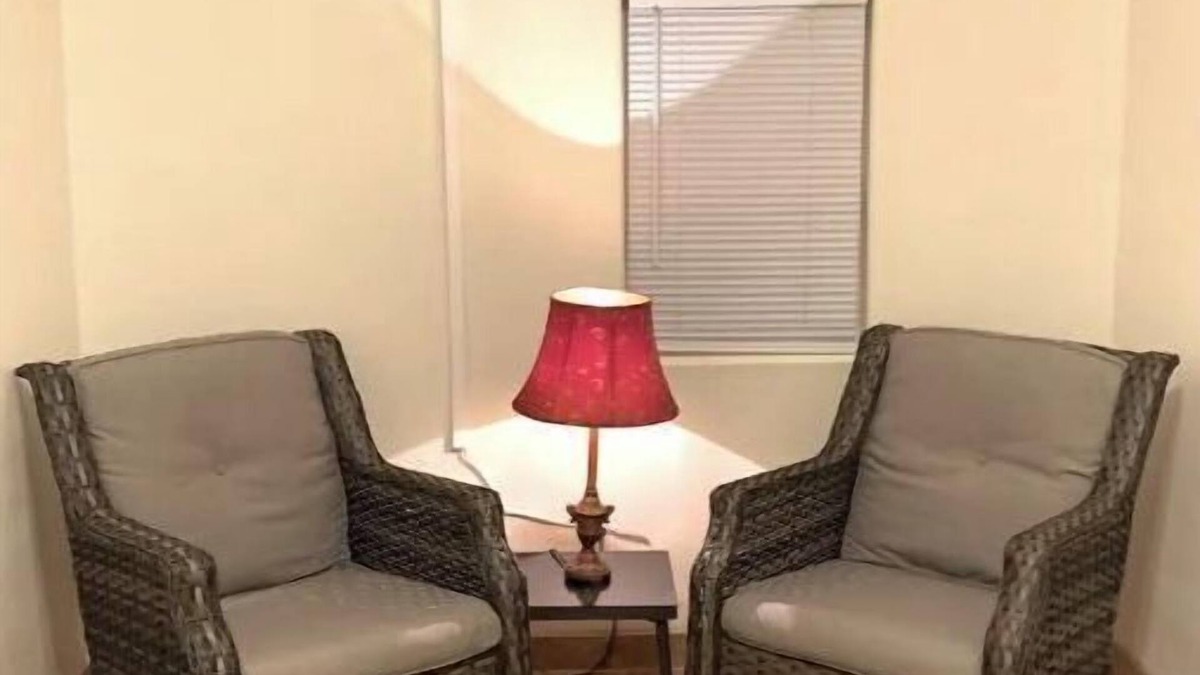 Sebastian Apartment | Orange Grove Duplex: 2 Bedroom/1Bath/Kitchenette