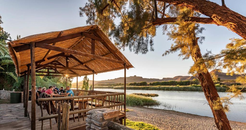 Vioolsdrift Settlement Resort | Orange River Rafting Lodge