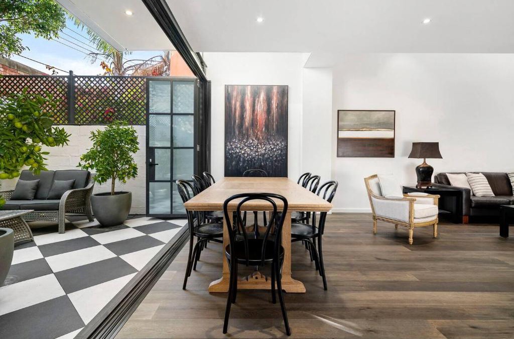 Brunswick Apartment | 'Orangerie' A Stunning Shoe Factory Conversion