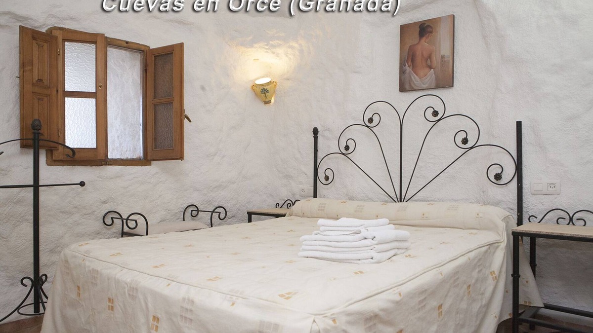 La Alqueria Cottage | orce cave house apartments