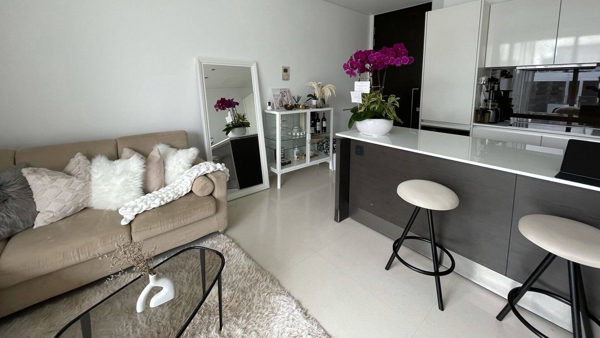 Orchard Condo | Orchad Downtown Apartment