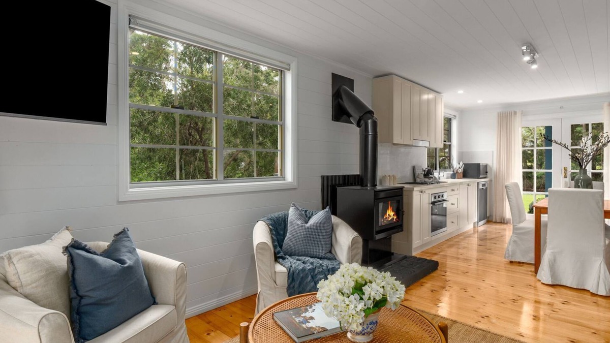 Alpine House | Orchard Cottage, Alpine, Southern Highlands