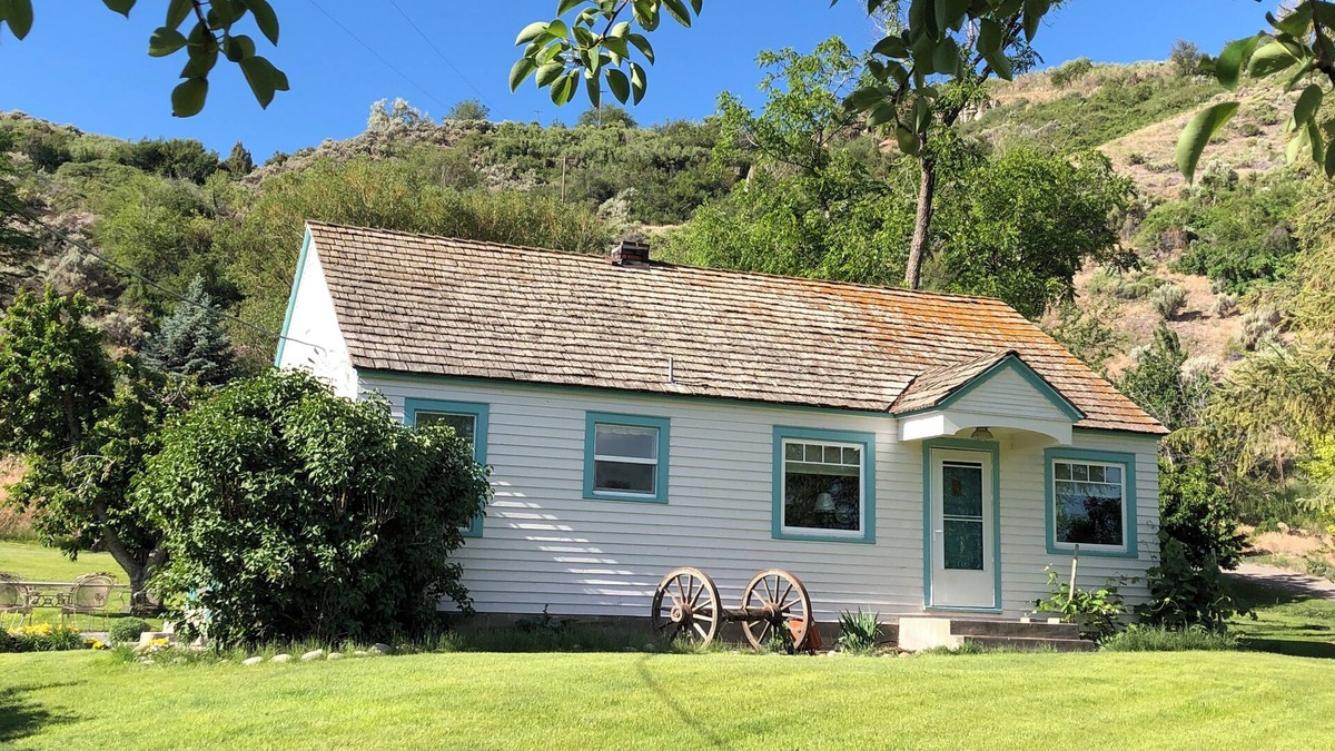 Filer Cottage | Orchard cottage, Mary Anne's home