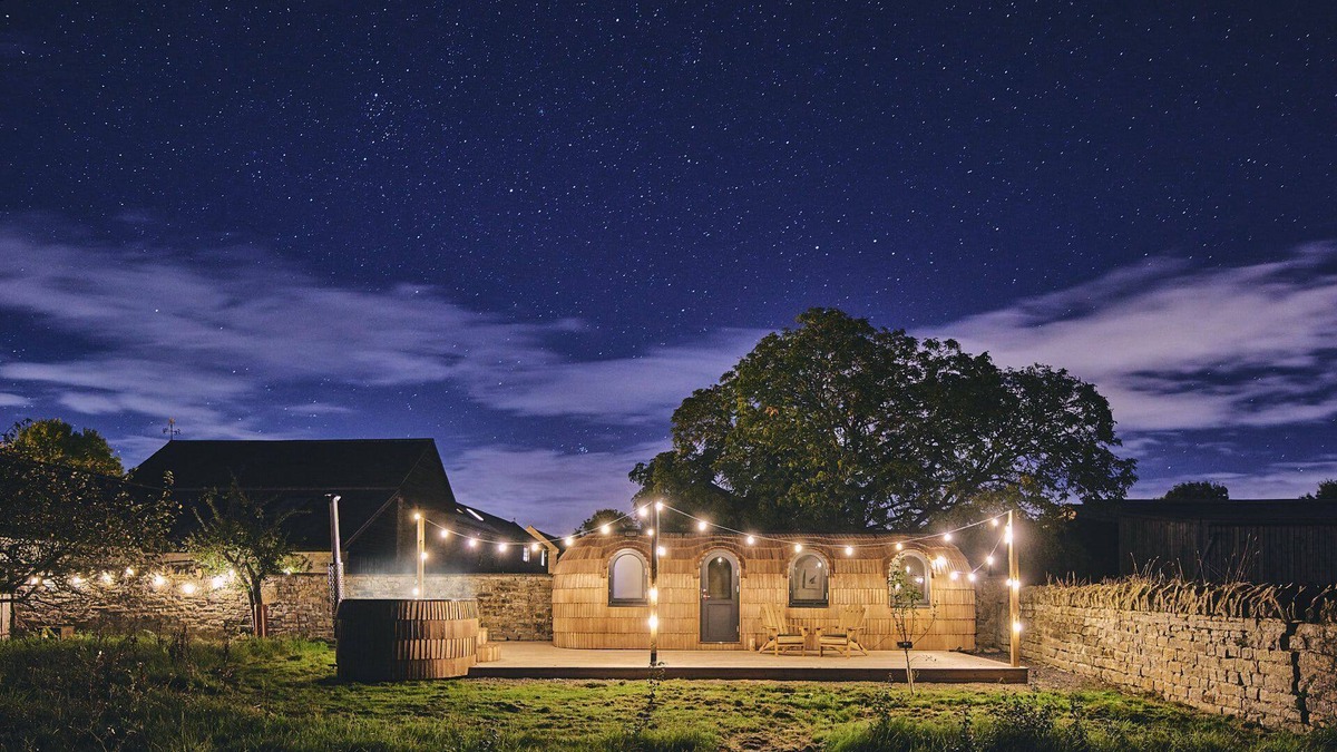 Muchelney Apartment | Orchard Snug - Luxury Cottages