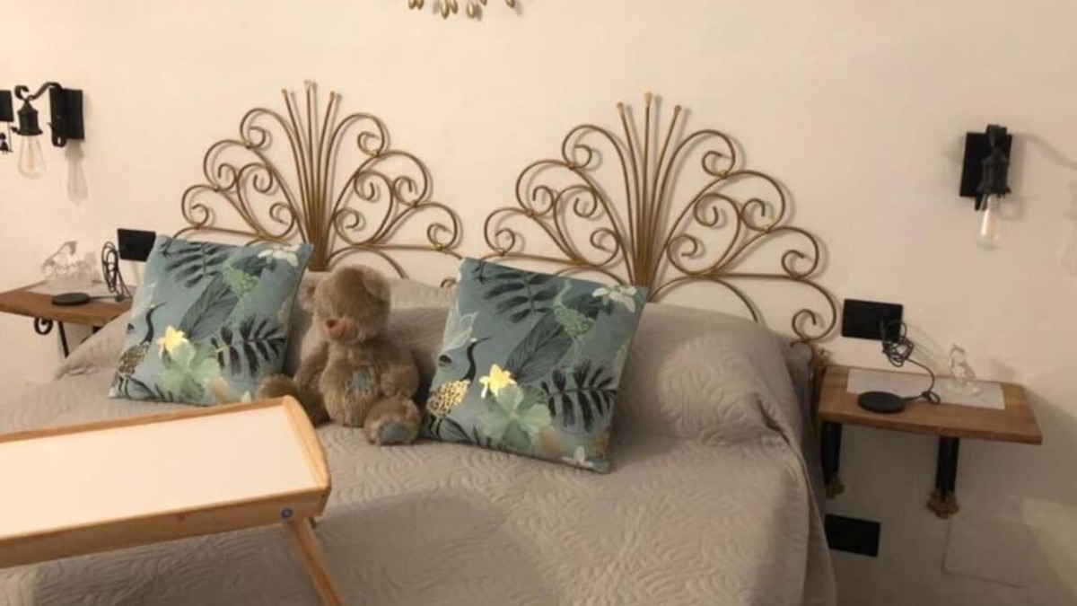 Castellero Apartment | Orchid Private Room with private bathroom
