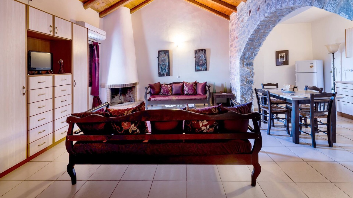 Itilo Apartment | Orestis - stone built traditional apartment