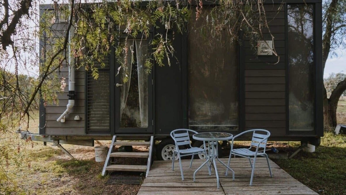 Mundoona House | Organic Farm Stay by Tiny Away