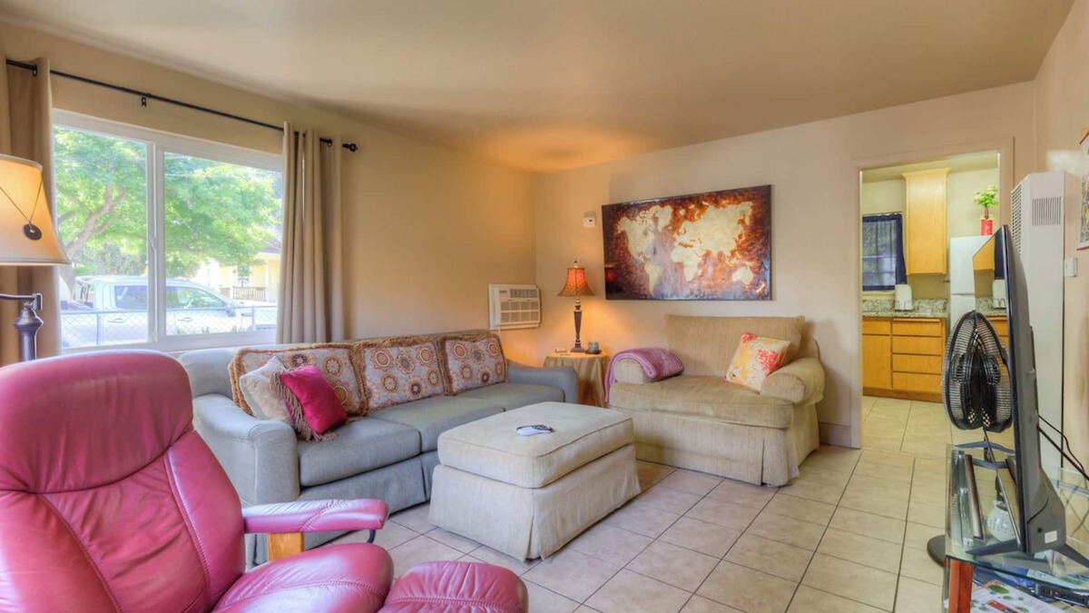 Oroville House | Orient Oasis Theme Unit