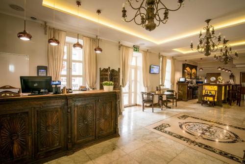 Bielany Wroclawskie Hotel | Orient Palace