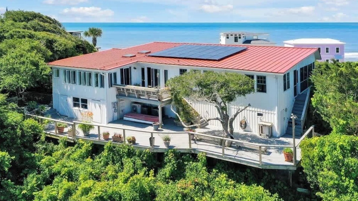Oak Island Cottage | Original 1945 Cottage on 6 Very Private Acres
