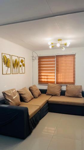 Angeles City House | Orilla Transient 1