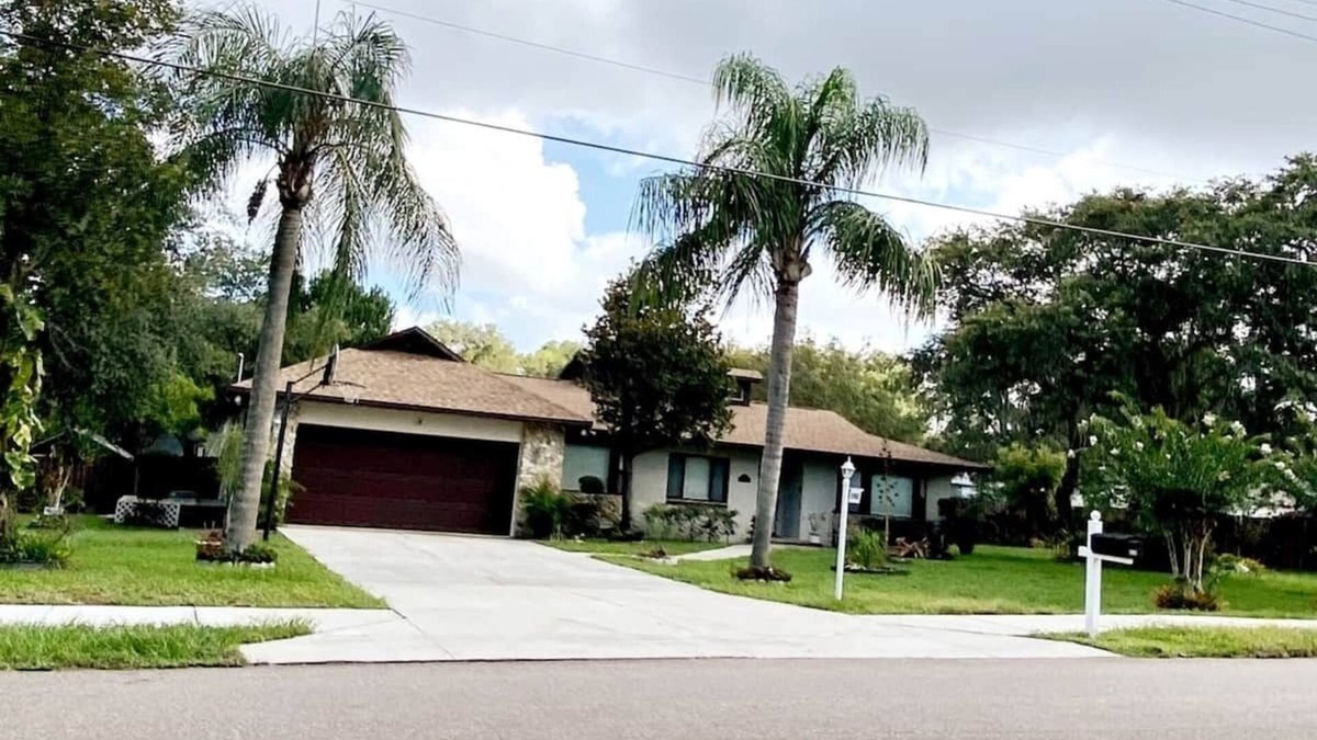 Orlovista House | Orlando 1 Acre 4 BD Home Central Near Universal