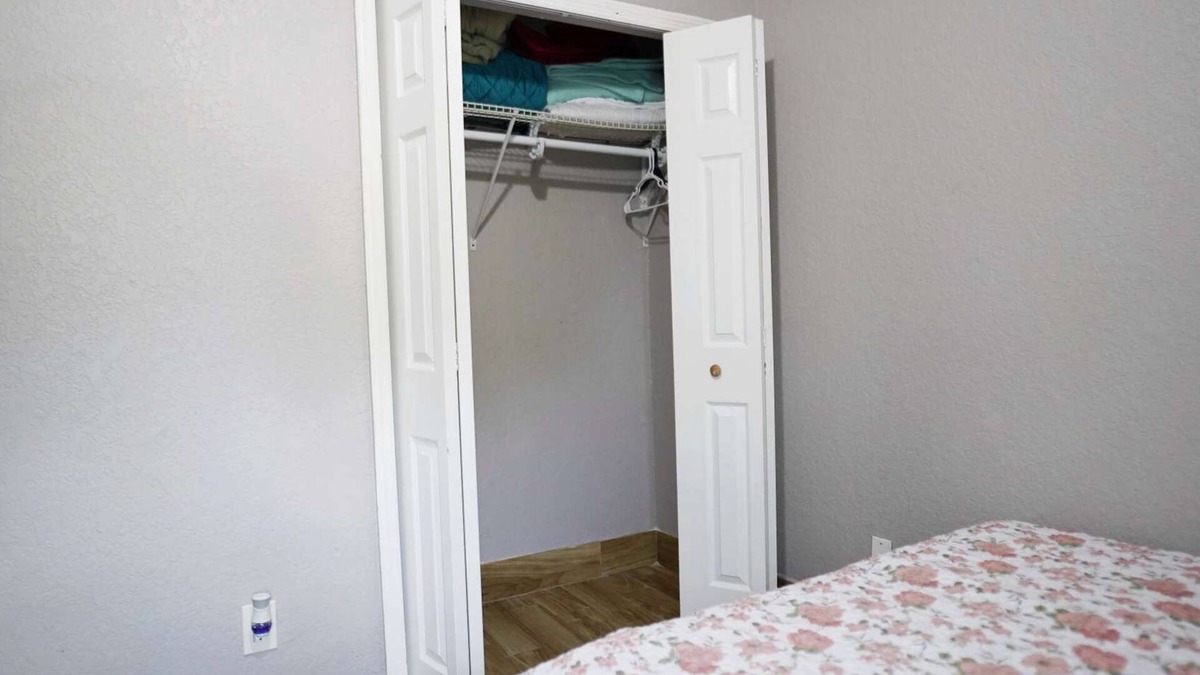 Pine Hills House | Orlando 3 Bedroom Close to Disney