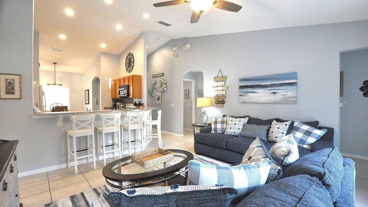 Thousand Oaks Villa | Orlando BeachHouse ❤️ Expanded pool deck & HotTub Recent renos, close to Disney!
