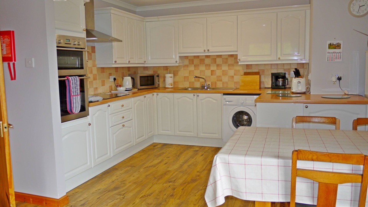 Marybank Cottage | Ornum Cottage