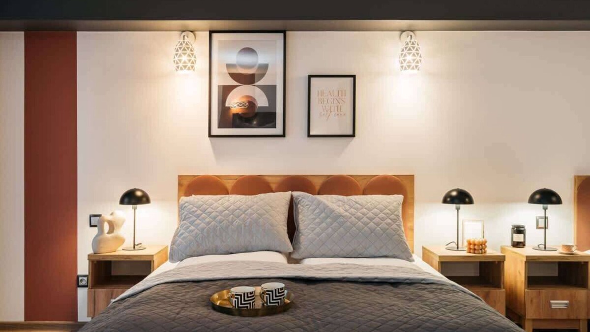 Ursus Apartment | ORSO City Studio with king size bed