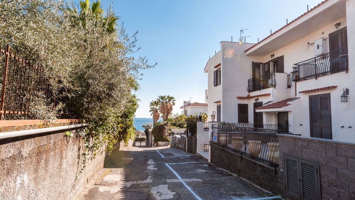 Cannizzaro Apartment | Ortensia Apartments - Casa Paola by Wonderful Italy