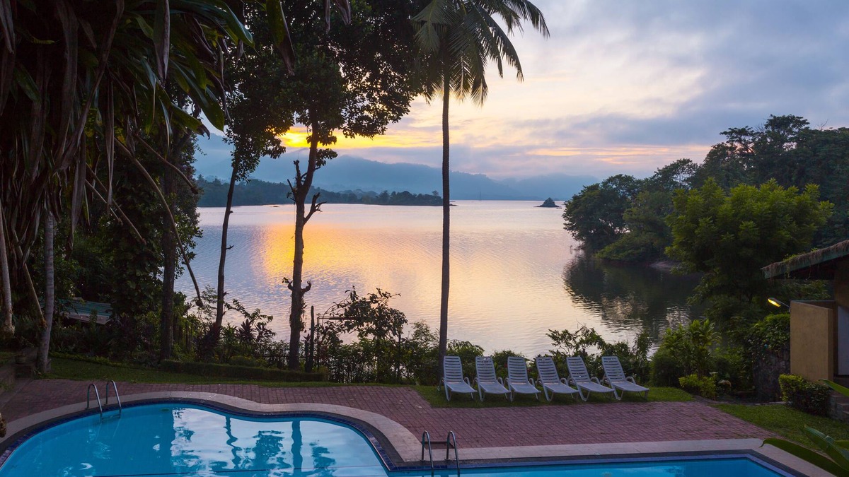 Digana Hotel | Oruthota Chalets