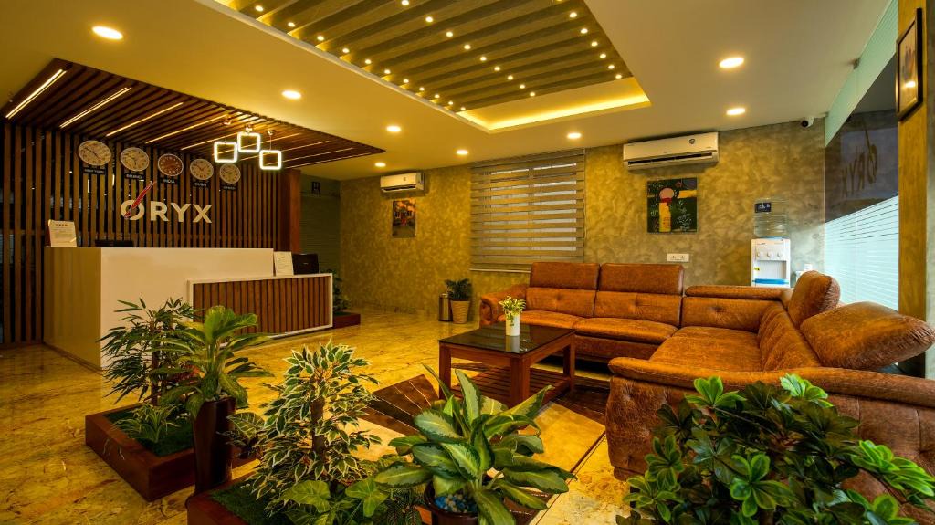 Kakkanad Hotel | Oryx Home The Business Class Hotel
